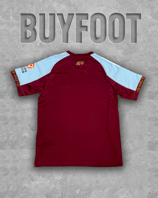 Maillot Domicile Aston Villa 2024-2025 – Un Héritage en Claret et Bleu – Image 2