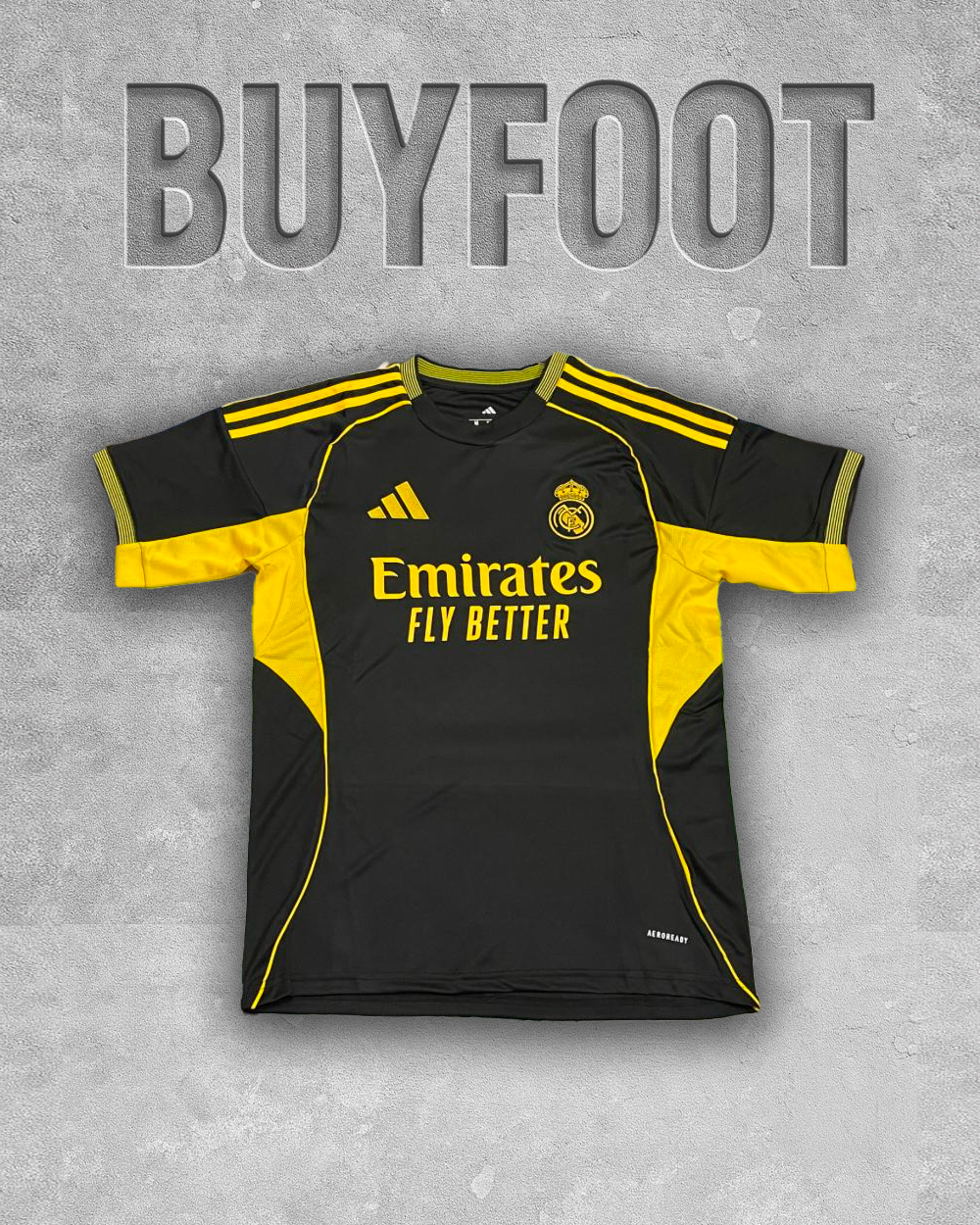 Nouveau Maillot d’Entraînement Real Madrid 2025/2026 – Noir & Jaune Officiel